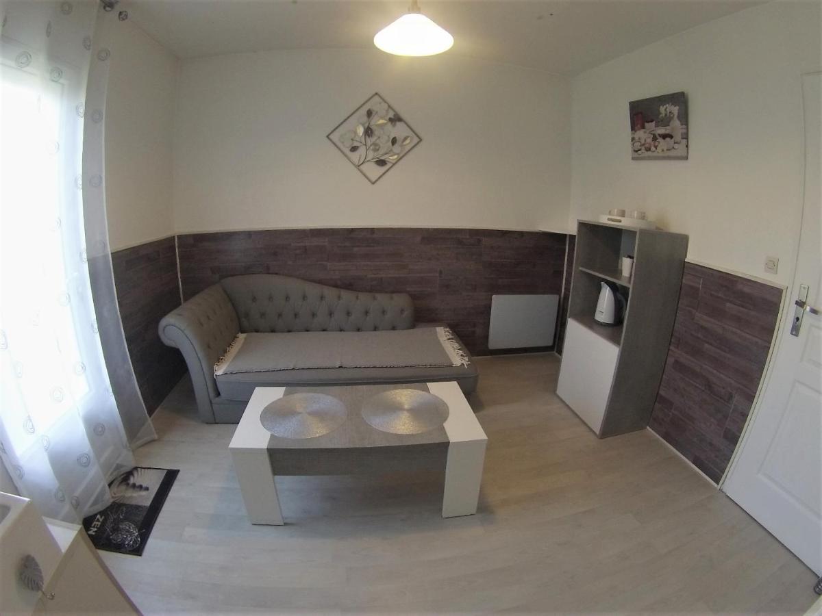 Au Coeur Du Bien Etre, Chambre D'Hotes Avec Piscine Chauffee Et Couverte, Spa, Sauna, Massages 몽토우 외부 사진
