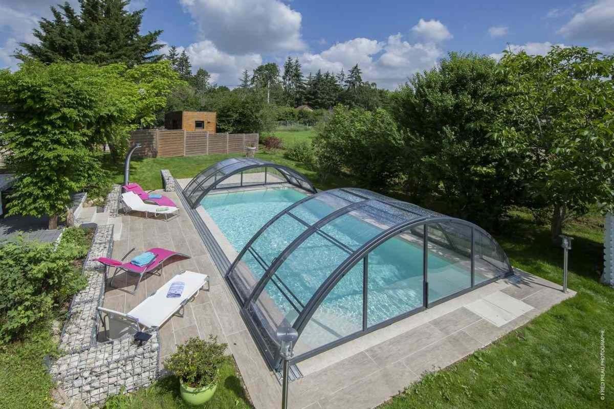 Au Coeur Du Bien Etre, Chambre D'Hotes Avec Piscine Chauffee Et Couverte, Spa, Sauna, Massages 몽토우 외부 사진